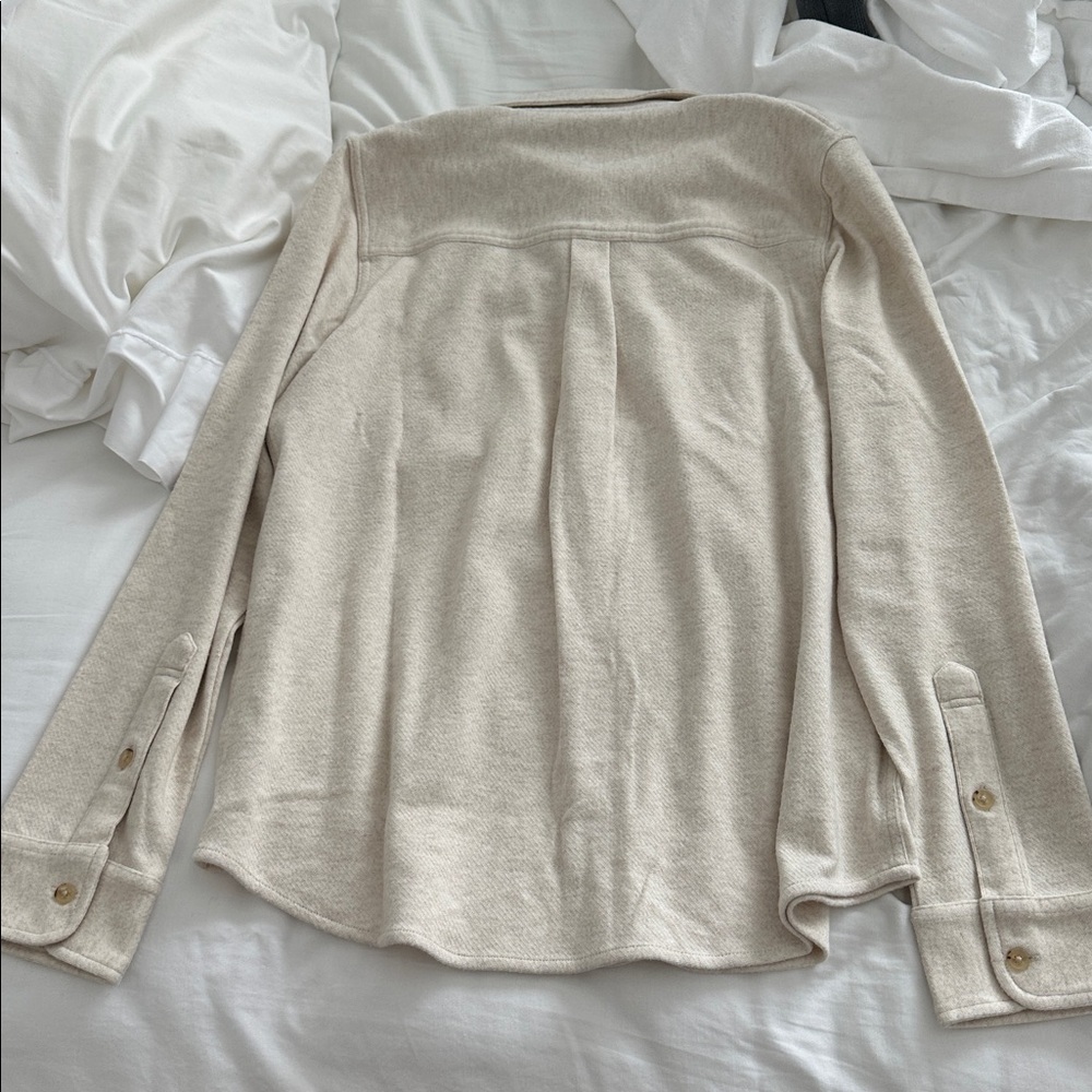 Faherty button down top - Picture 2 of 3